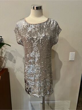 Topshop Women’s Silver Sequin Midi Dress Size 4 Party
